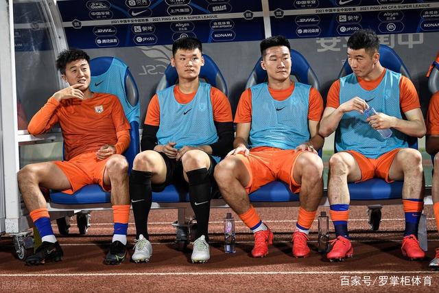 切尔西前锋若昂·佩德里正在积极治疗，预计伤情无碍